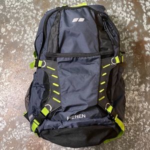 Koppen Fieren 100 oz hydration backpack